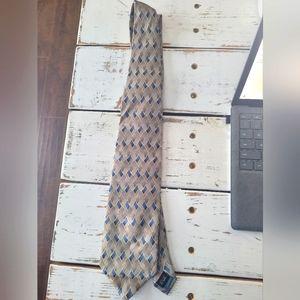 100% Silk Tie